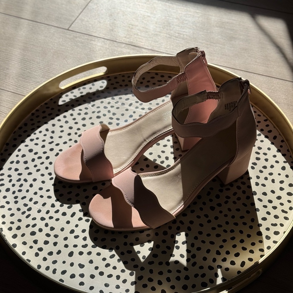 SERRA block heel sandals - Picture 2 of 9